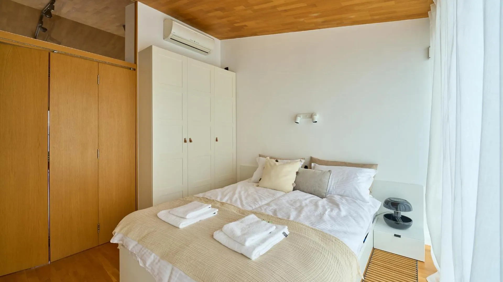 Apartamento *New* Top View Loft 2 Bdrm Sofía