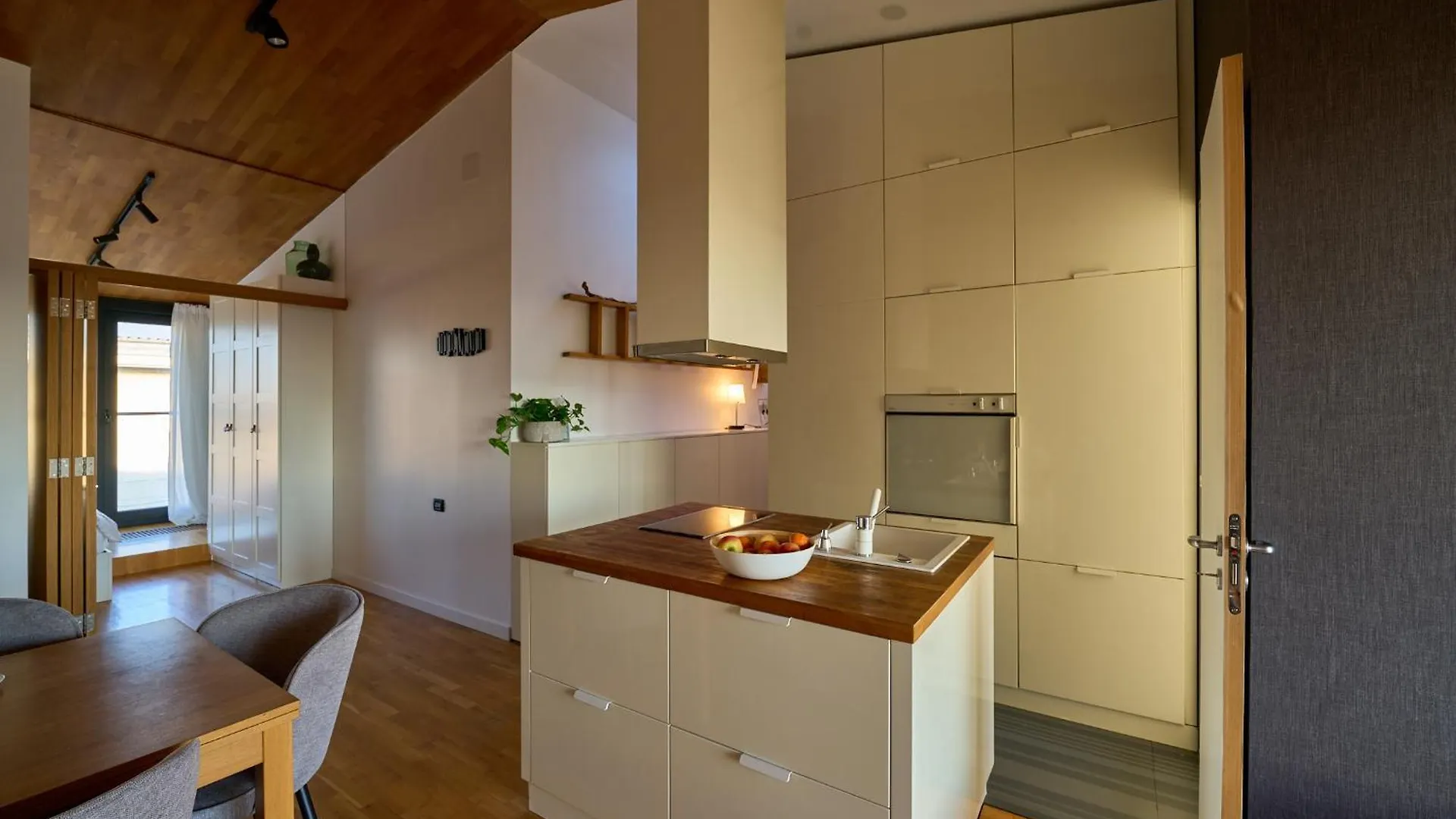 *New* Top View Loft 2 Bdrm Sofia Apartment